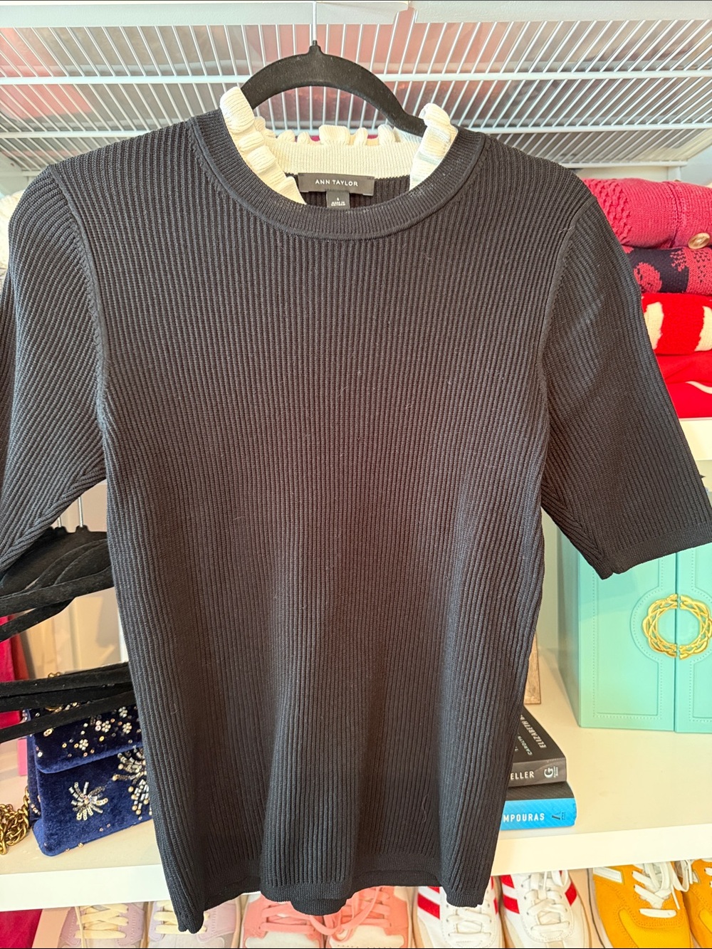 Ann Taylor Dark Navy Ribbed Short Sleeve Top